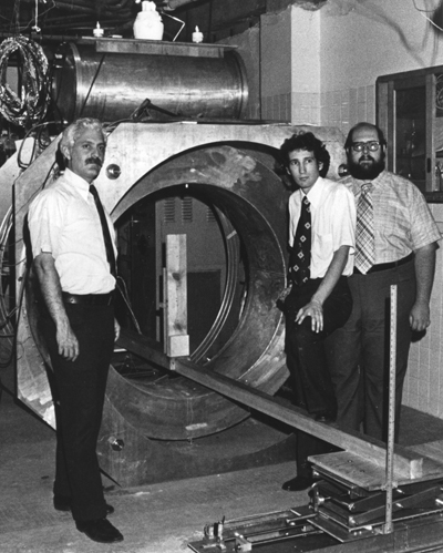 mri raymond damadian machine fellows indomitable dubbed doctoral standing homemade their his two